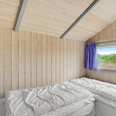 Amazing Home In Hvide Sande With Sauna *
